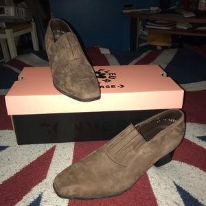 Arche brown chocolate heels made in France